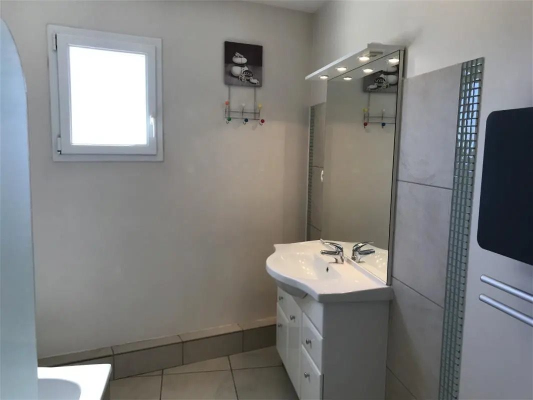 Appartement à louer, 70m², Privas