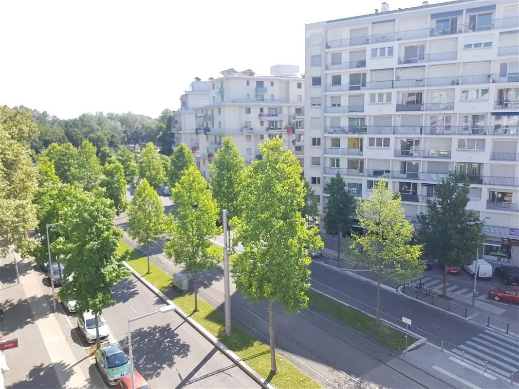 Appartement à louer, 45m², Grenoble