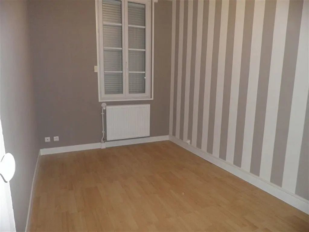 Maison à louer, 74m², Villeneuve-sur-Yonne