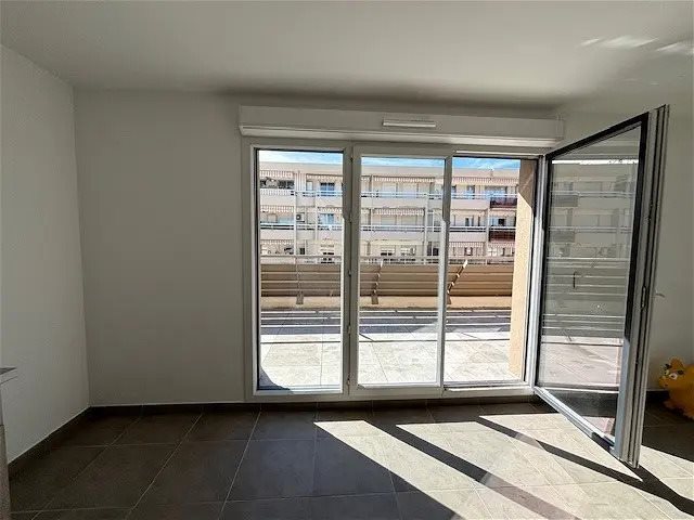 Appartement à louer, 71m², Saint-Laurent-du-Var