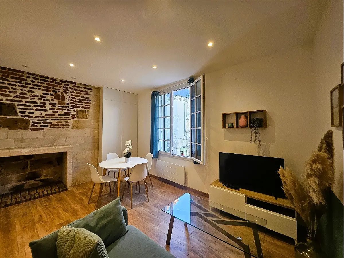 Appartement à louer, 31m², Tours