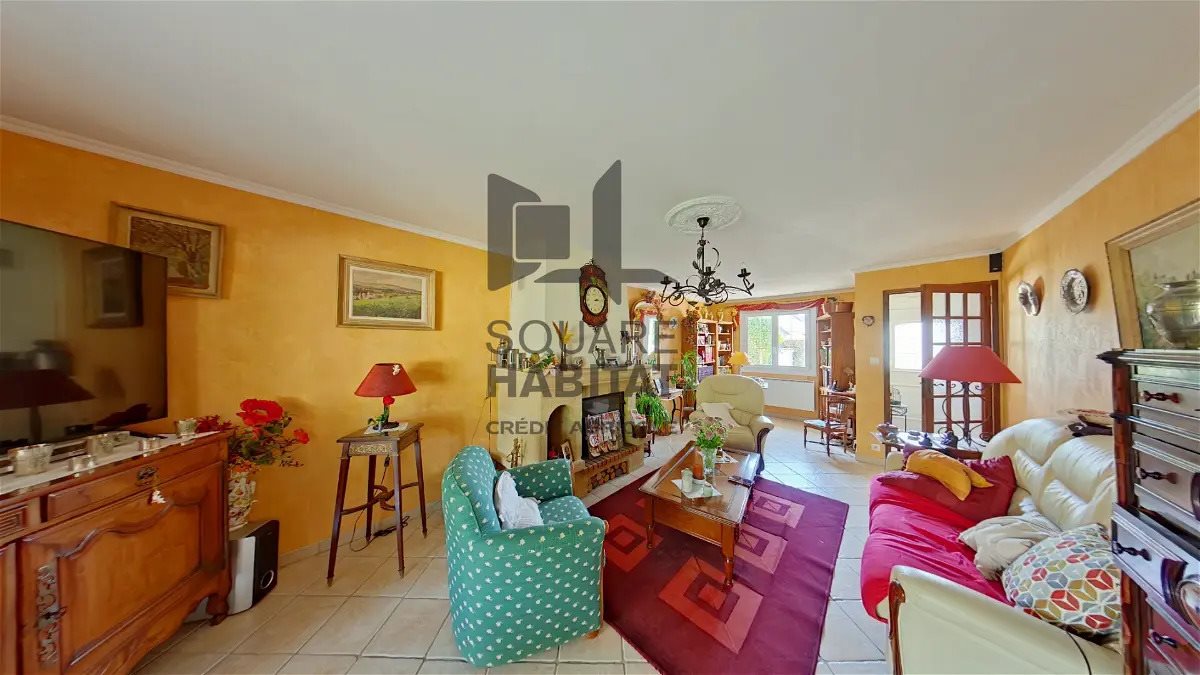 Maison à vendre, 106m², Chinon