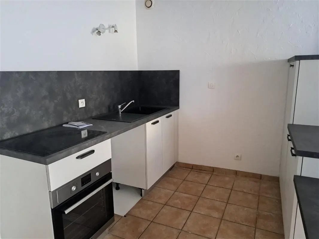 Appartement à louer, 64m², Beaurepaire