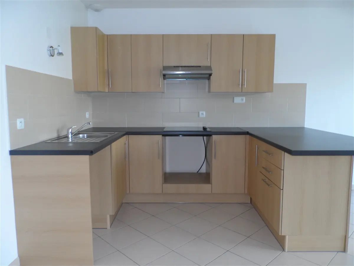 Appartement à louer, 75m², Lucé