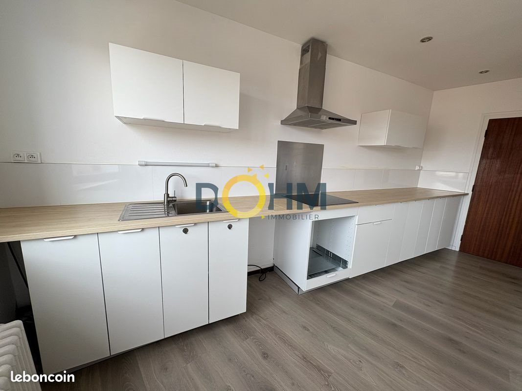 Appartement à louer, 68m², Saint-Marcellin-en-Forez