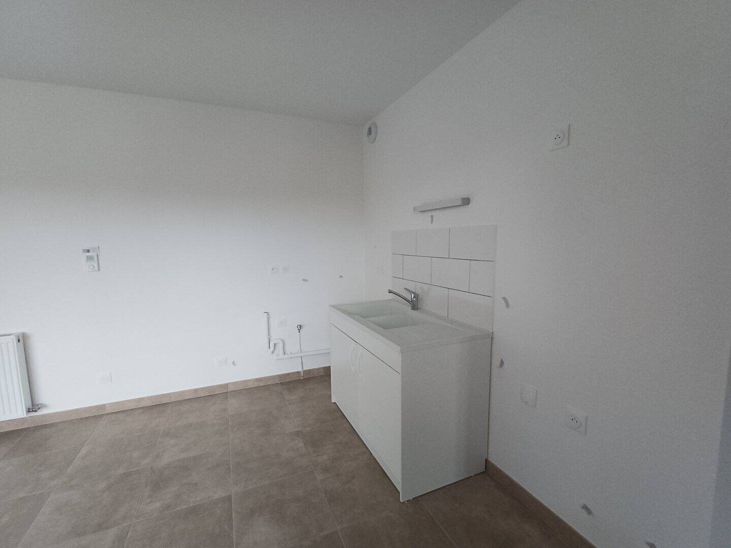 Appartement à louer, 49m², Lyon 8ème