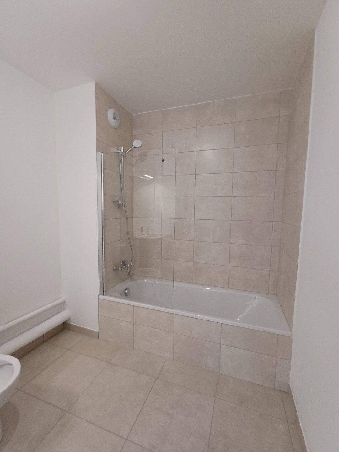 Appartement à louer, 56m², Lyon 8ème