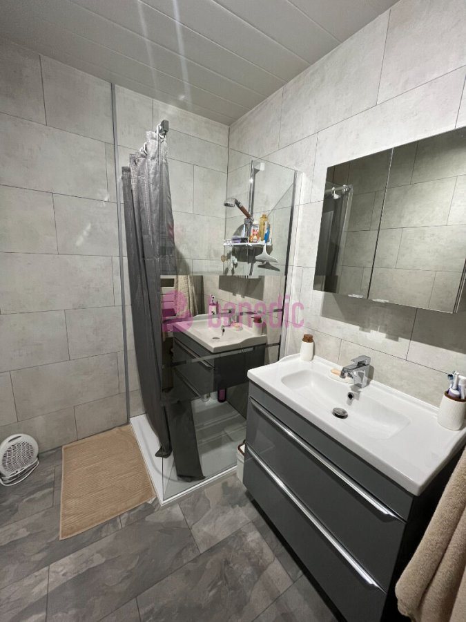 Appartement à louer, 89m², Avril