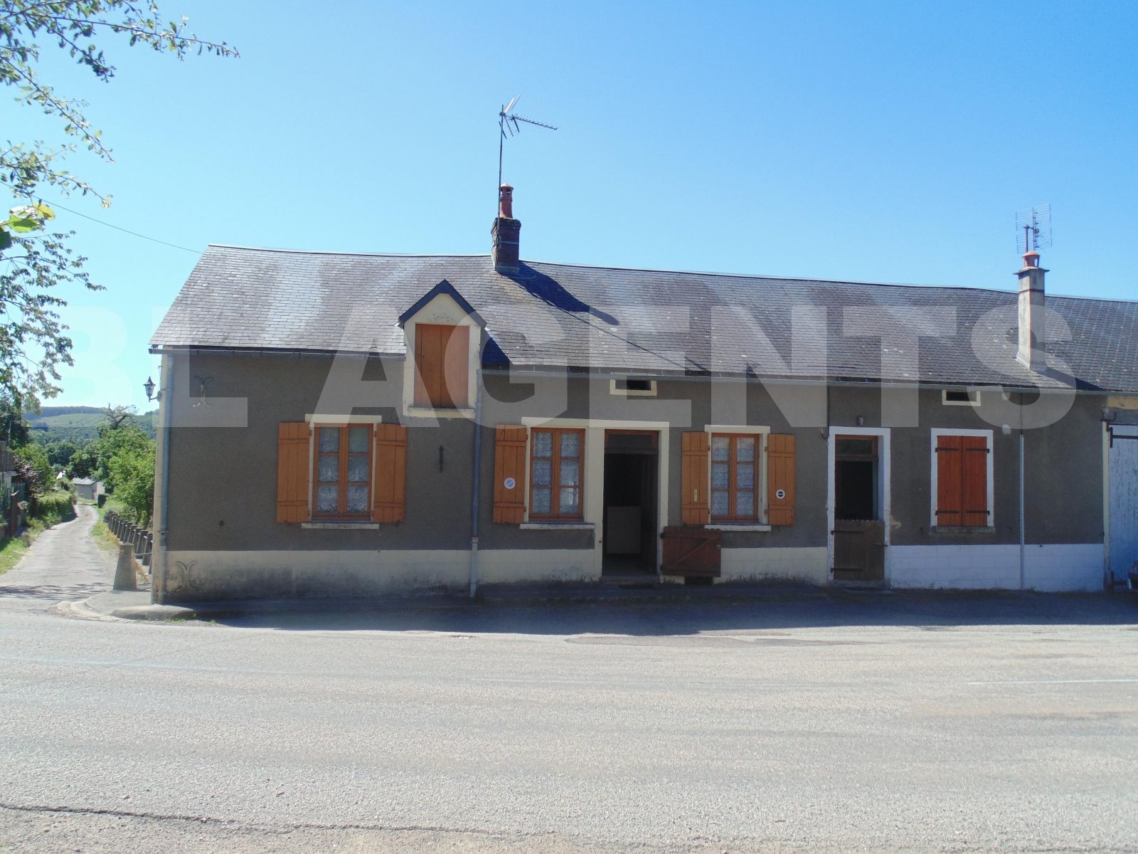 Maison à vendre, 147m², Villapourçon