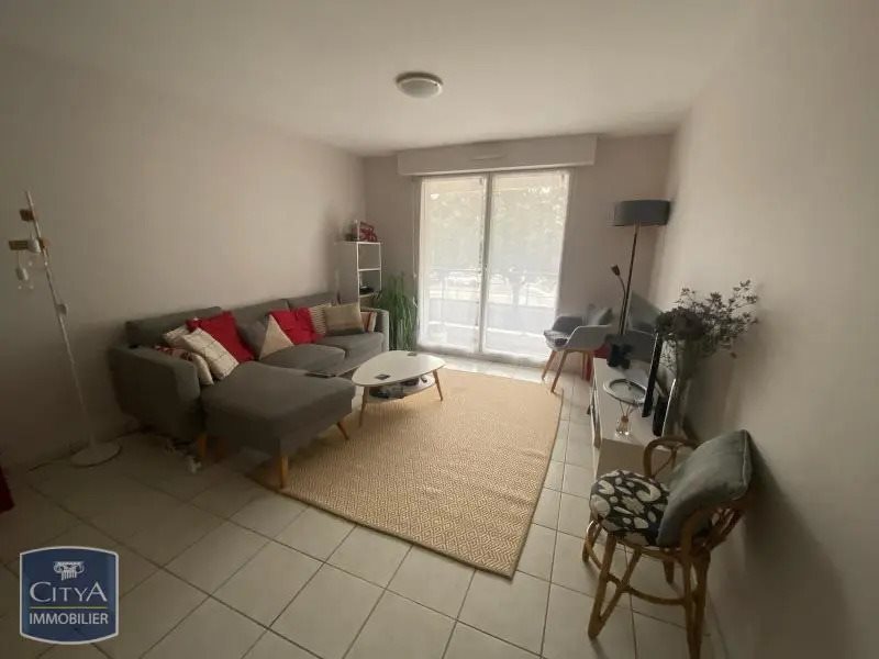 Appartement à louer, 71m², Tours