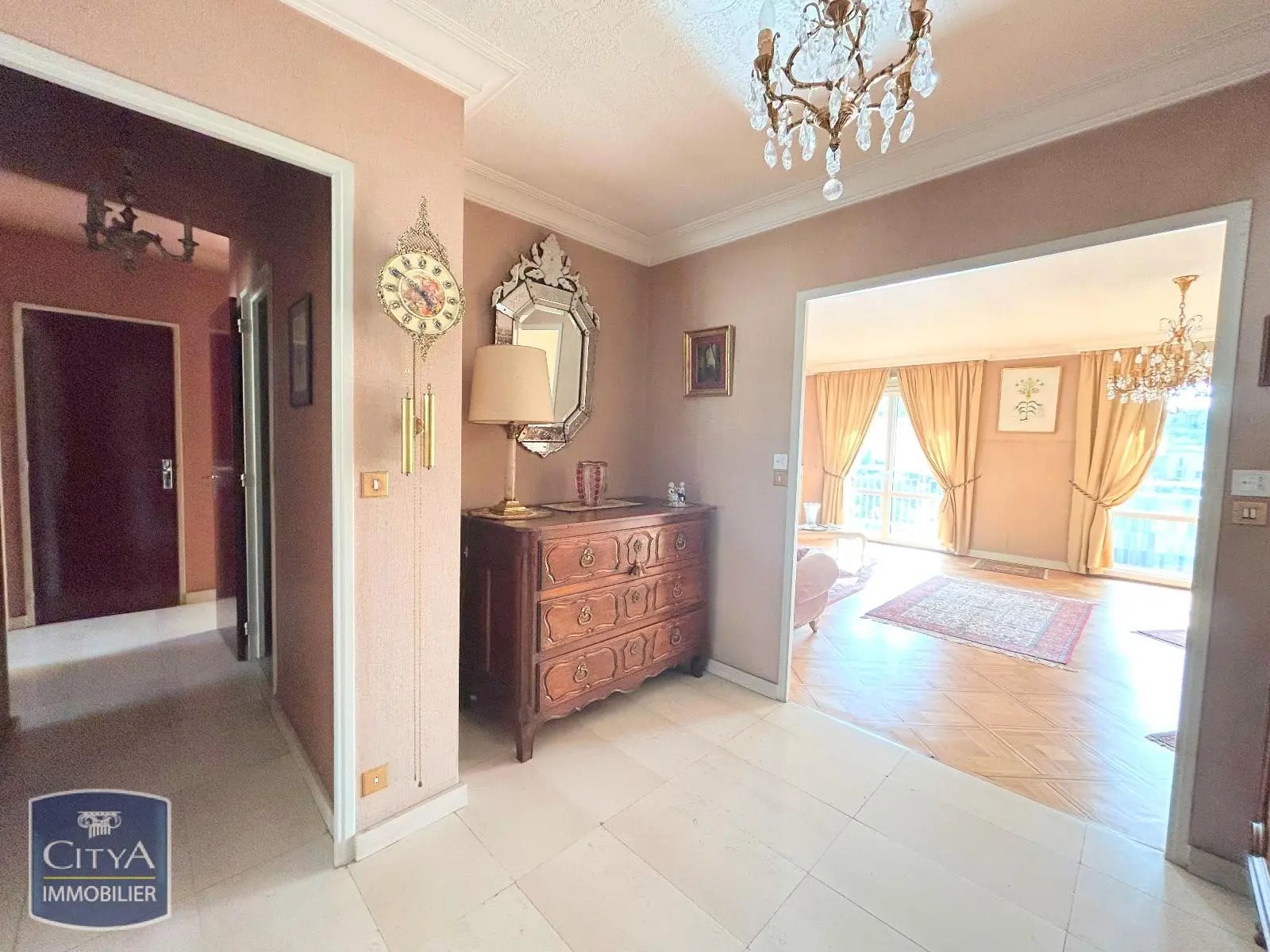 Appartement à vendre, 109m², Saint-Etienne