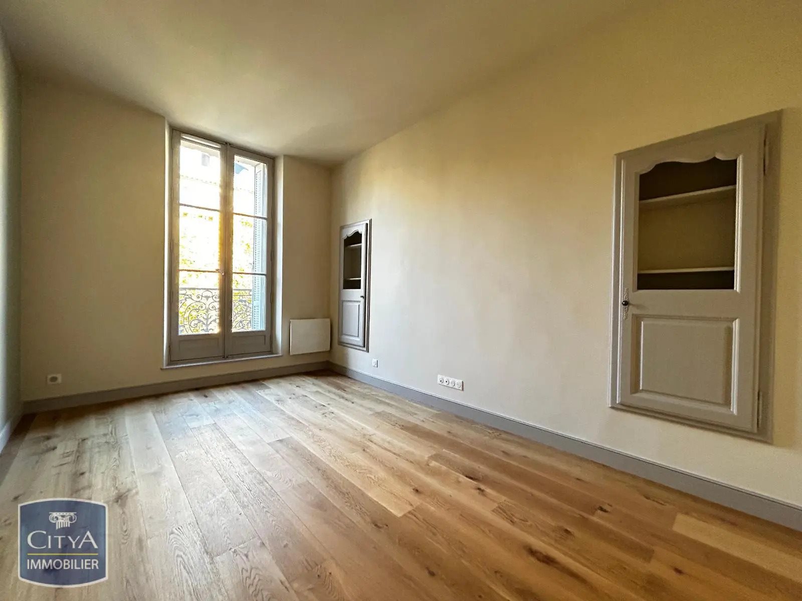 Appartement à louer, 58m², Marseille 1er