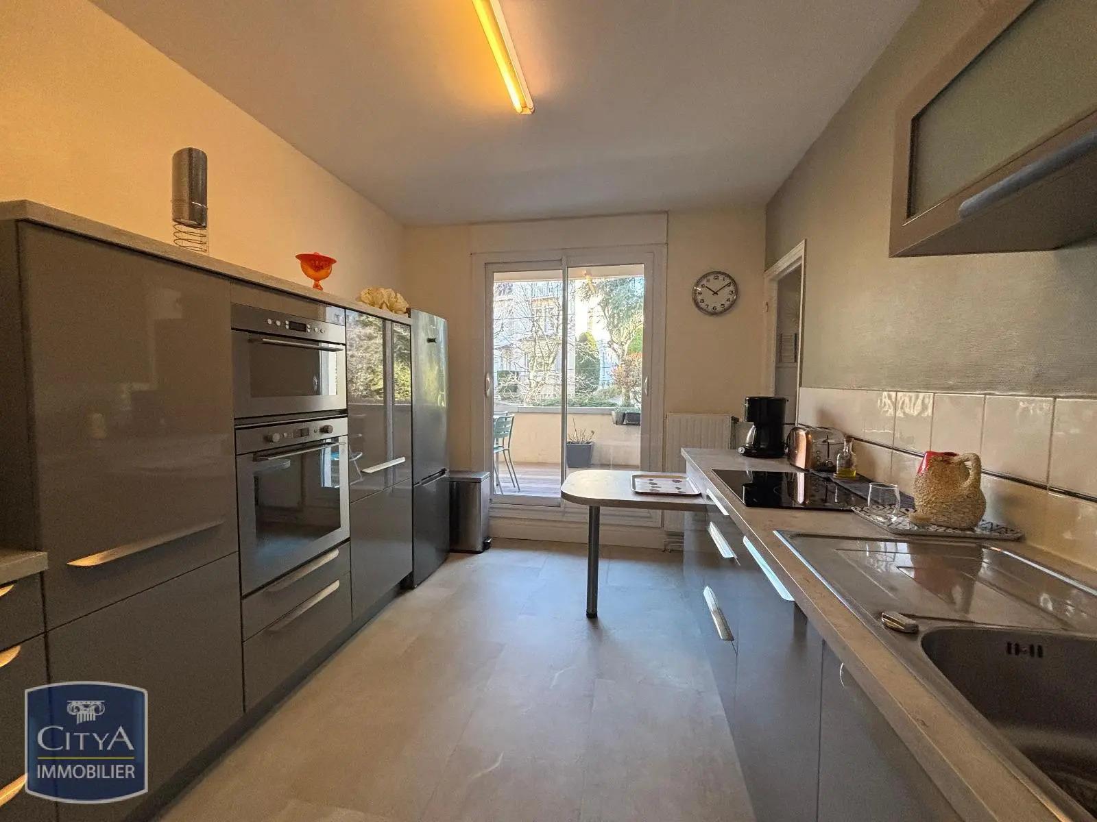 Appartement à vendre, 56m², Saint-Etienne