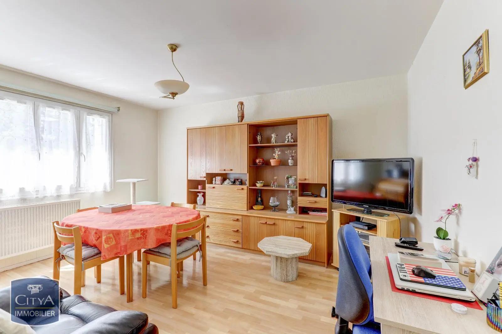 Appartement à vendre, 55m², Romagnat