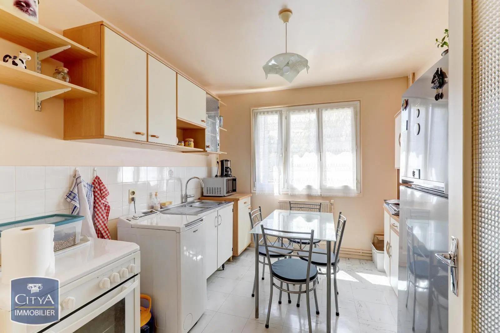 Appartement à vendre, 55m², Romagnat