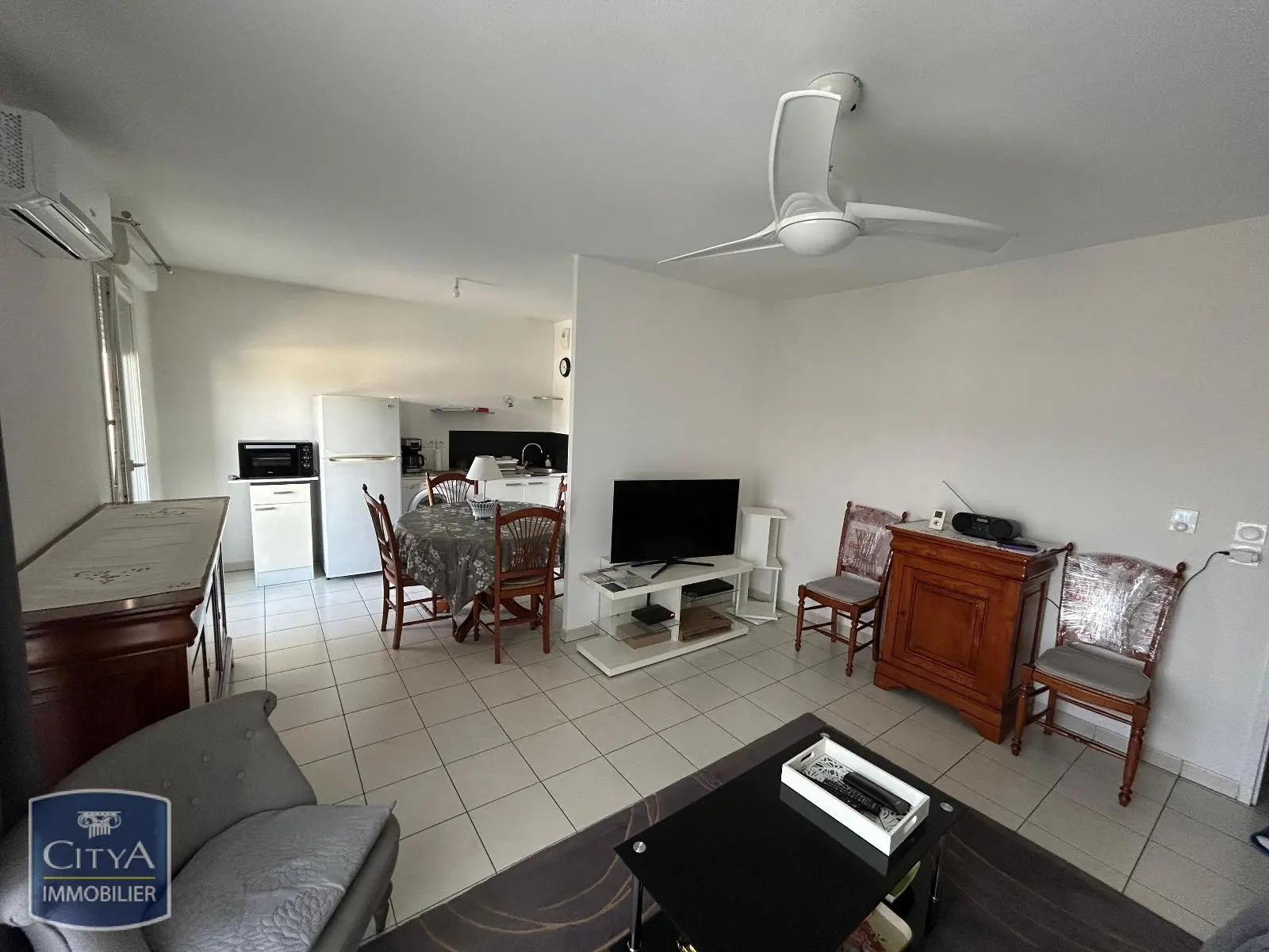 Appartement à louer, 63m², Marseille 10ème