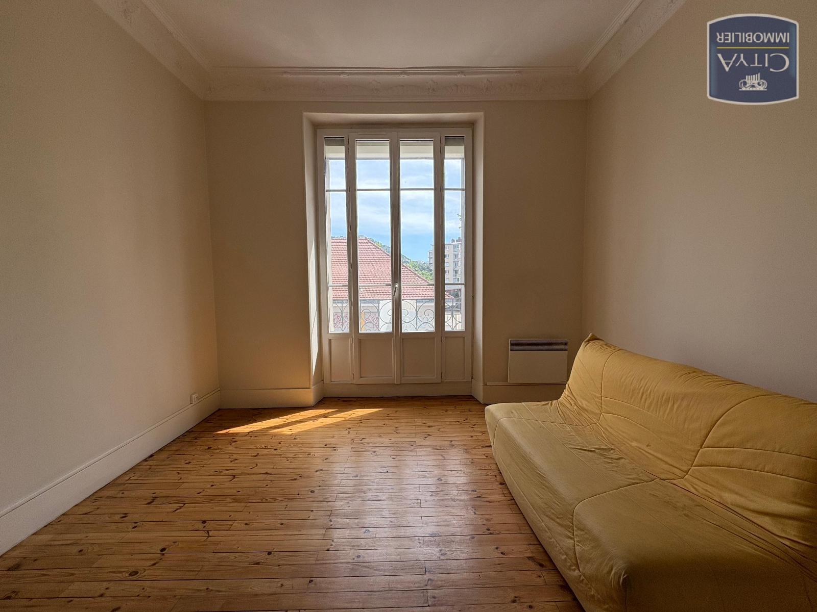 Appartement à louer, 92m², Grenoble
