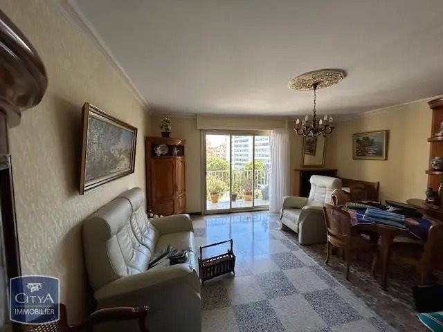 Appartement à vendre, 73m², Toulon
