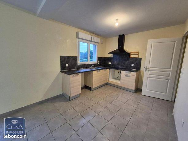 Maison à louer, 113m², Teurthéville-Hague