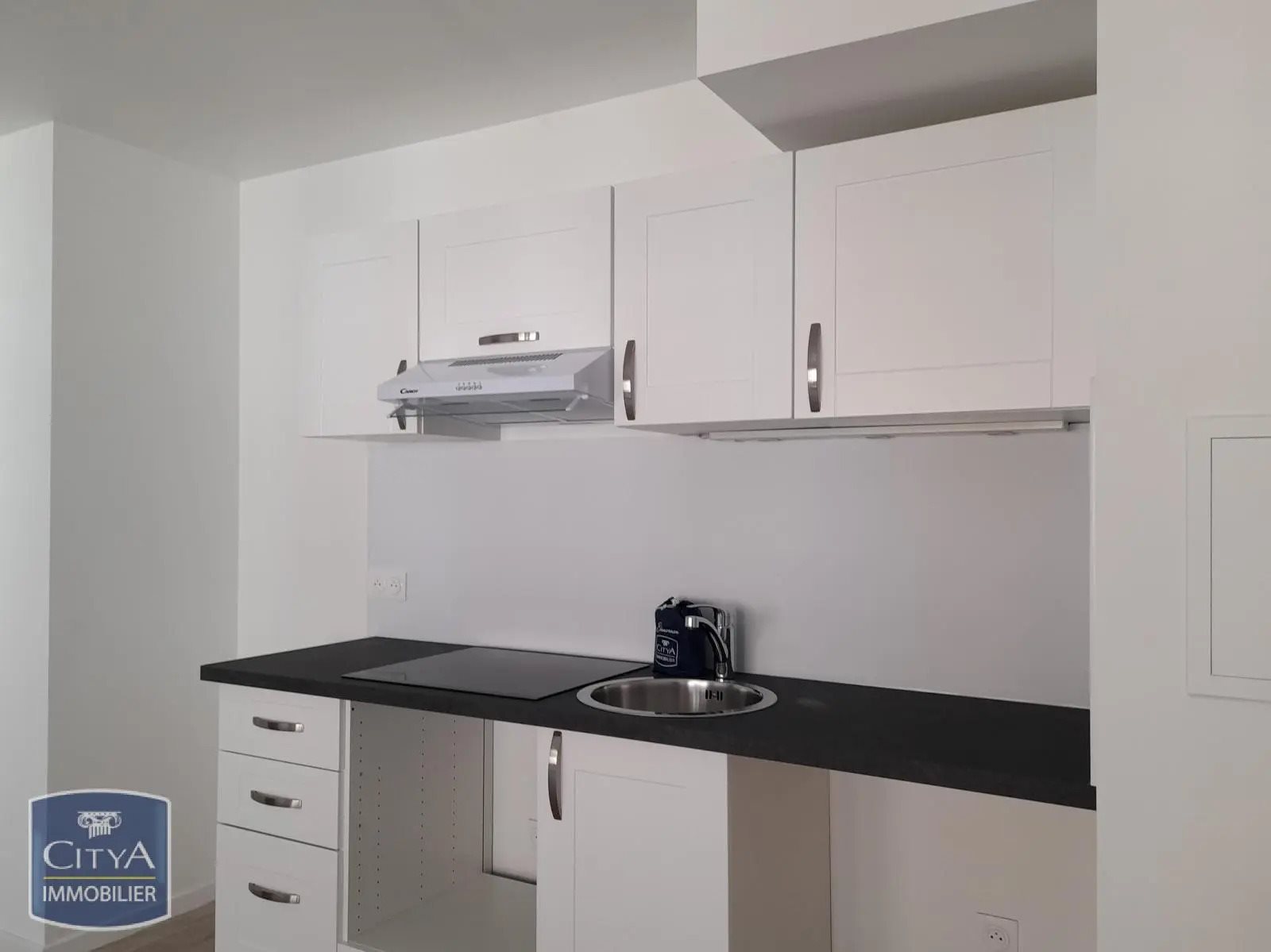 Appartement à louer, 55m², Egly