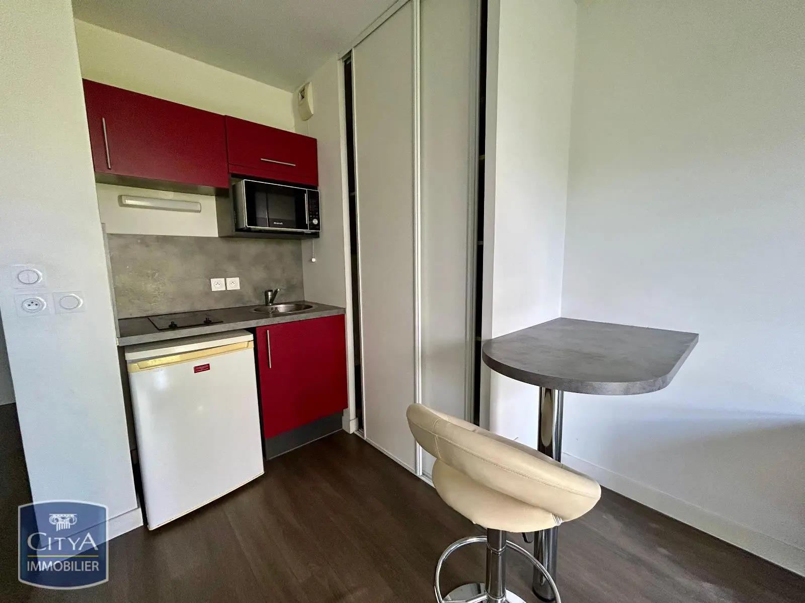 Appartement à louer, 21m², Tours