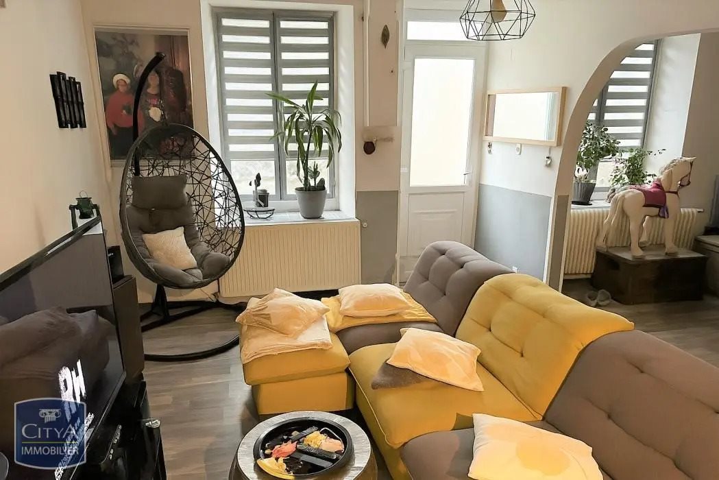 Maison à louer, 108m², Bruyères-et-Montbérault