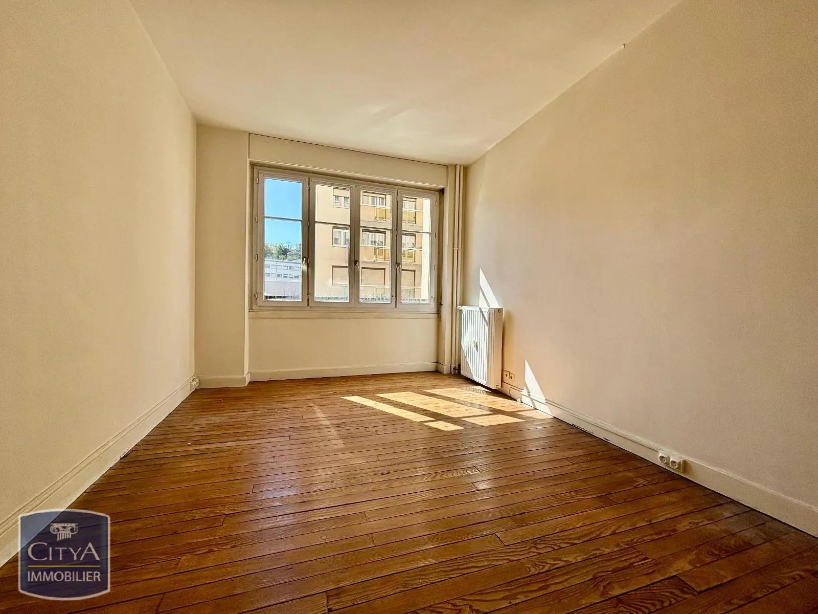Appartement à vendre, 58m², Saint-Etienne
