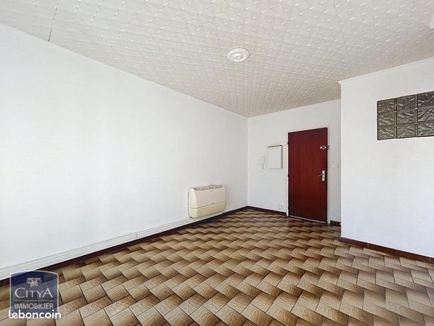 Appartement à vendre, 33m², Nîmes