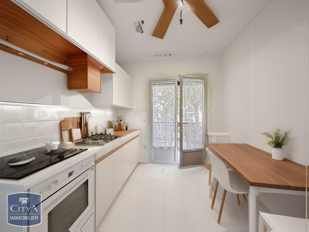 Appartement à vendre, 28m², Nîmes