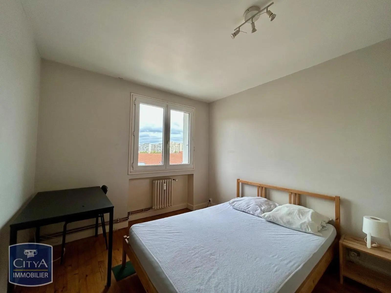Appartement à louer, 41m², Saint-Etienne
