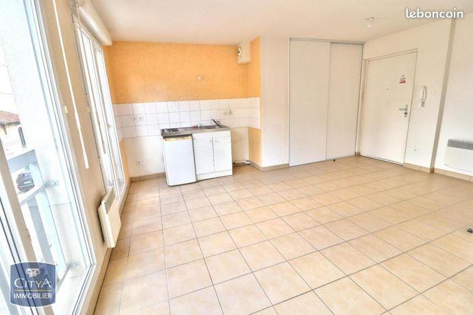 Appartement à vendre, 39m², Saint-Etienne