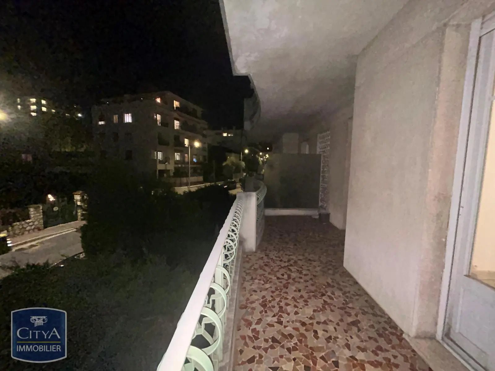 Appartement à louer, 76m², Nice