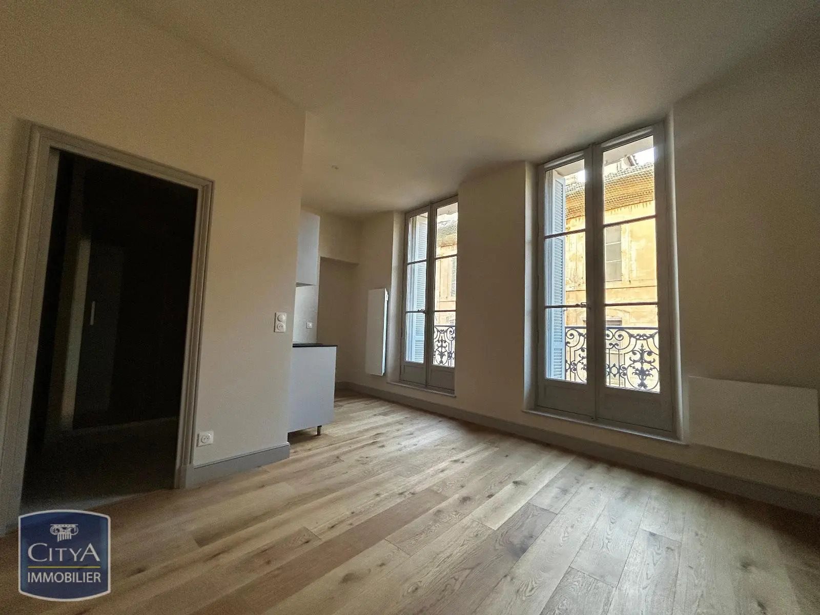 Appartement à louer, 21m², Marseille 1er