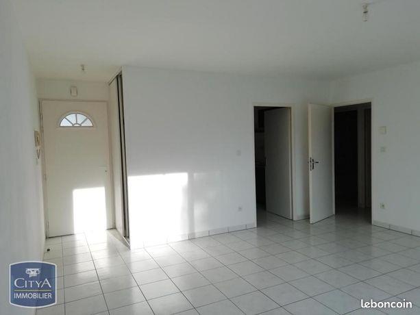 Maison à louer, 64m², Ternant