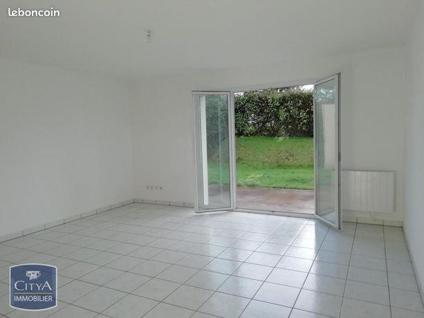 Maison à louer, 64m², Ternant