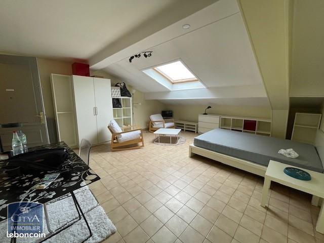 Appartement à louer, 34m², Saint-Etienne