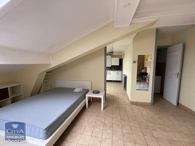 Appartement à louer, 34m², Saint-Etienne