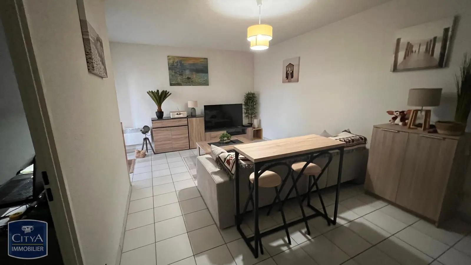 Appartement à vendre, 55m², Gond-Pontouvre