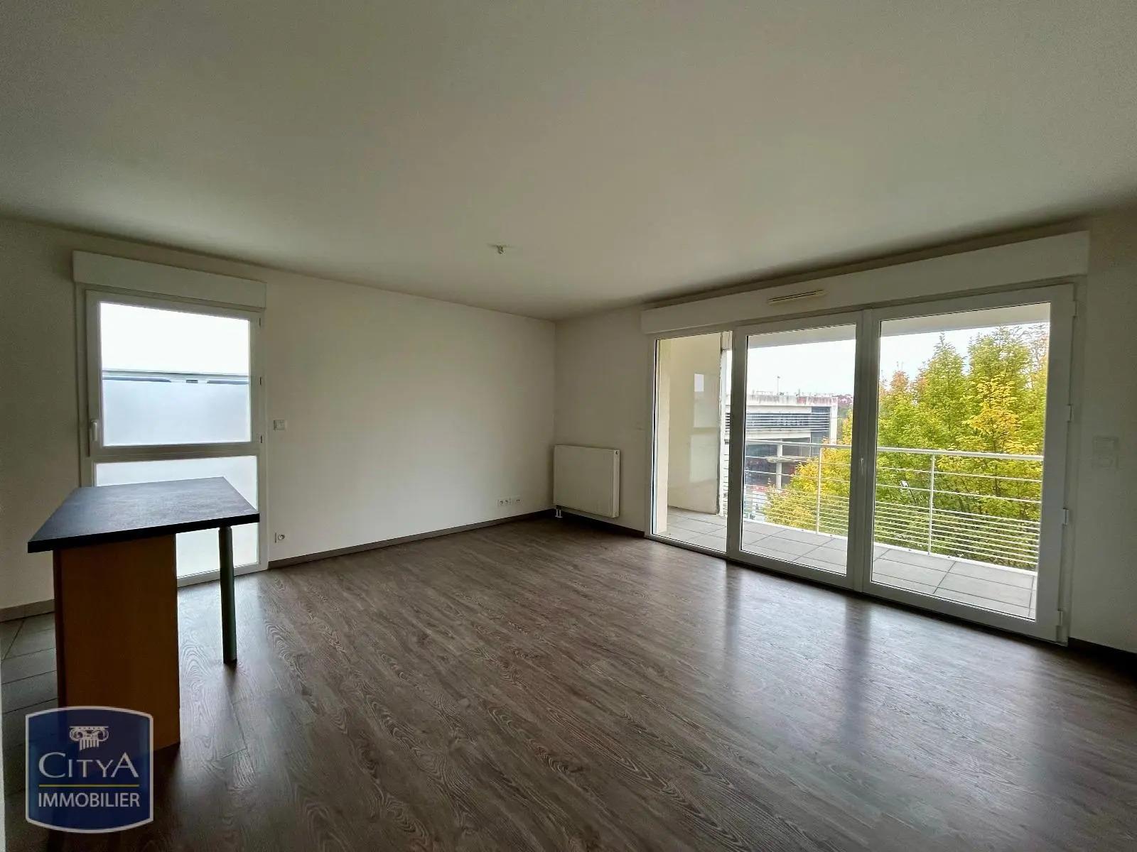 Appartement à louer, 63m², Tours