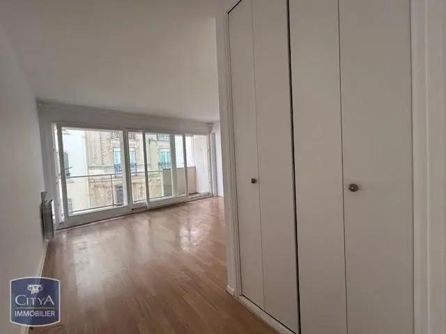 Appartement à louer, 27m², Paris 17ème