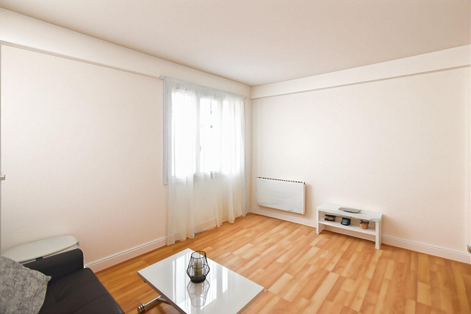 Appartement à vendre, 24m², Boulogne-Billancourt