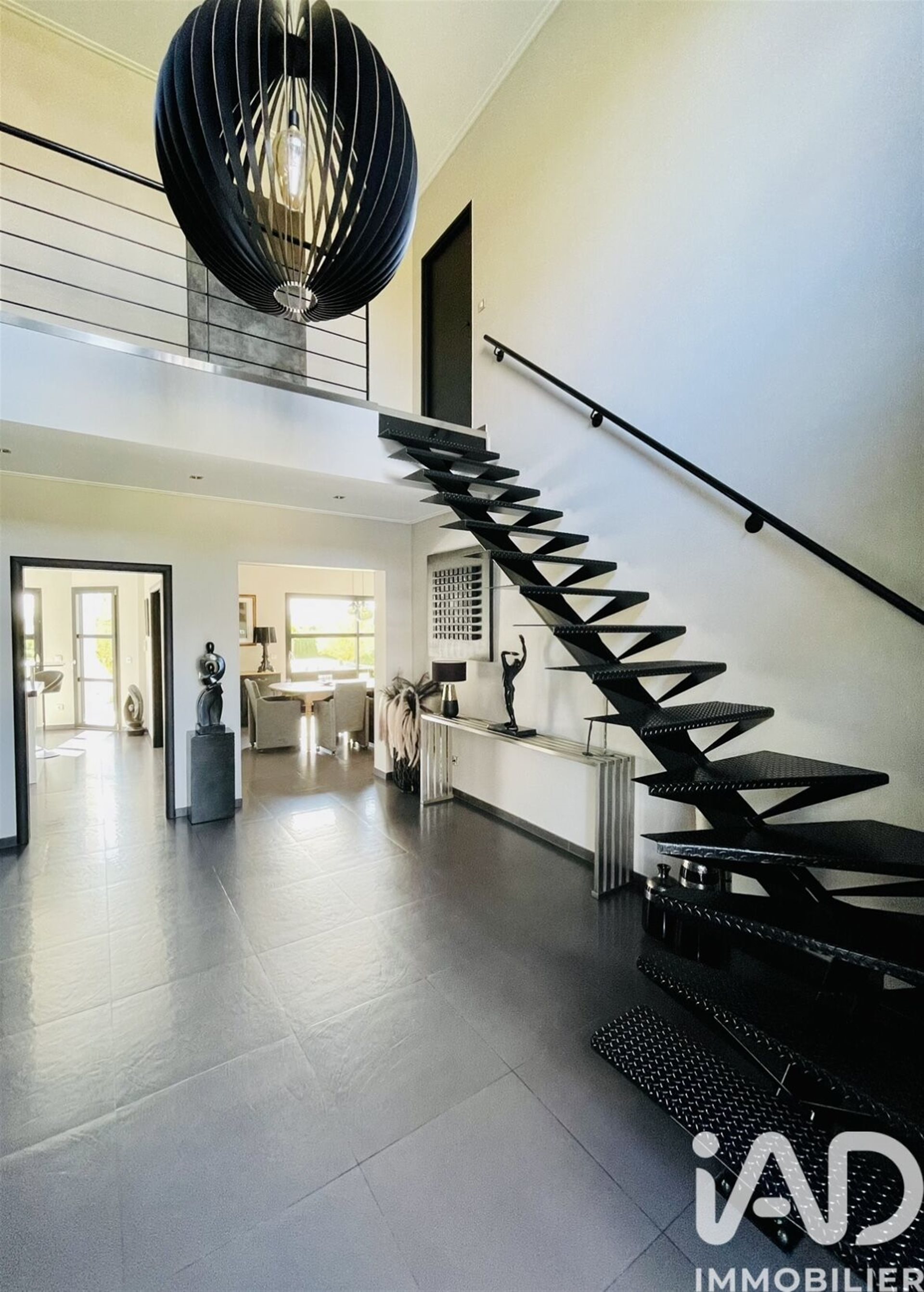 Maison à vendre, 285m², Mont-Saint-Eloi