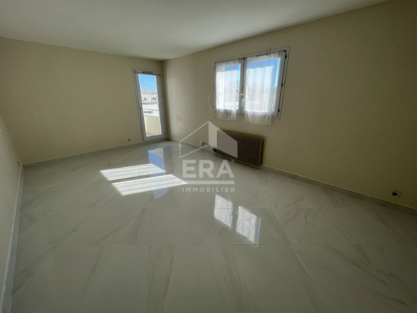 Appartement à louer, 69m², Elancourt