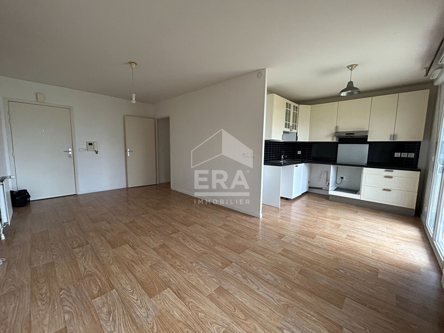 Appartement à vendre, 60m², Le Mesnil-Saint-Denis