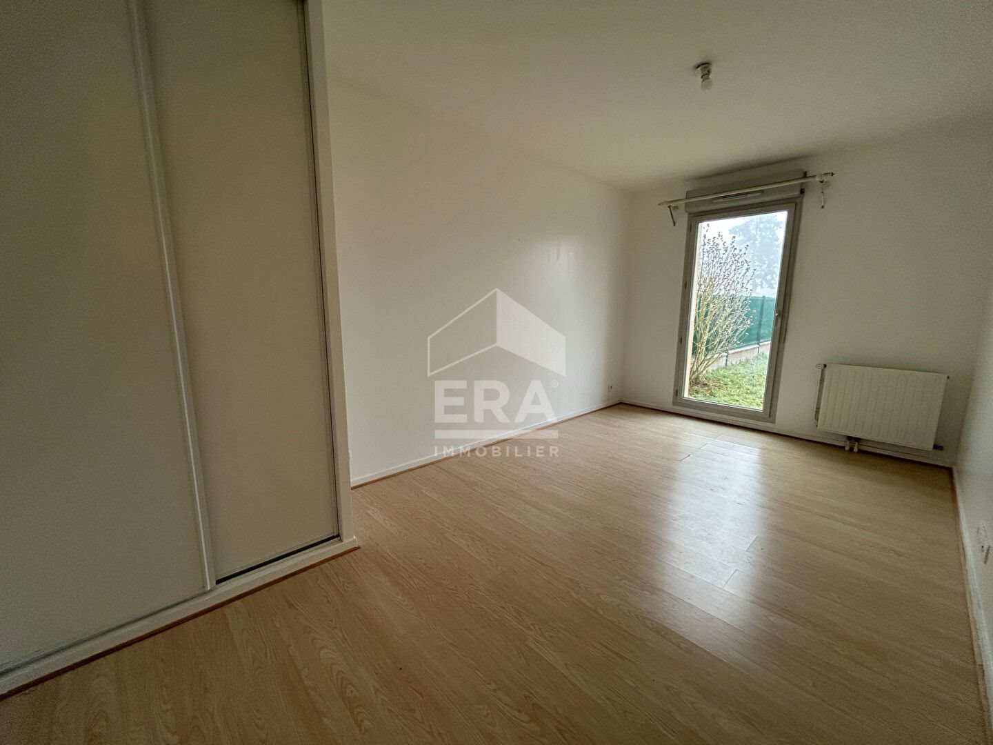 Appartement à vendre, 60m², Le Mesnil-Saint-Denis