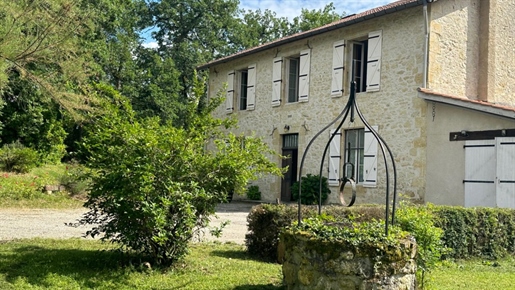 Grande maison gasconne sur près de 4 hectares