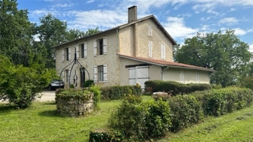 Grande maison gasconne sur près de 4 hectares