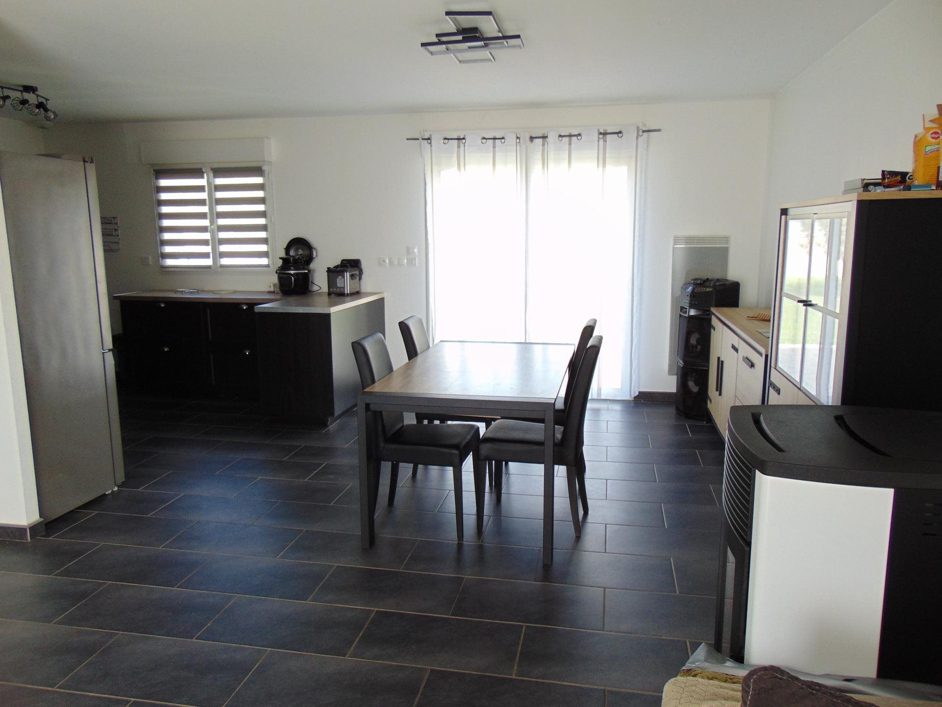 Maison à vendre, 105m², Oussoy-en-Gâtinais