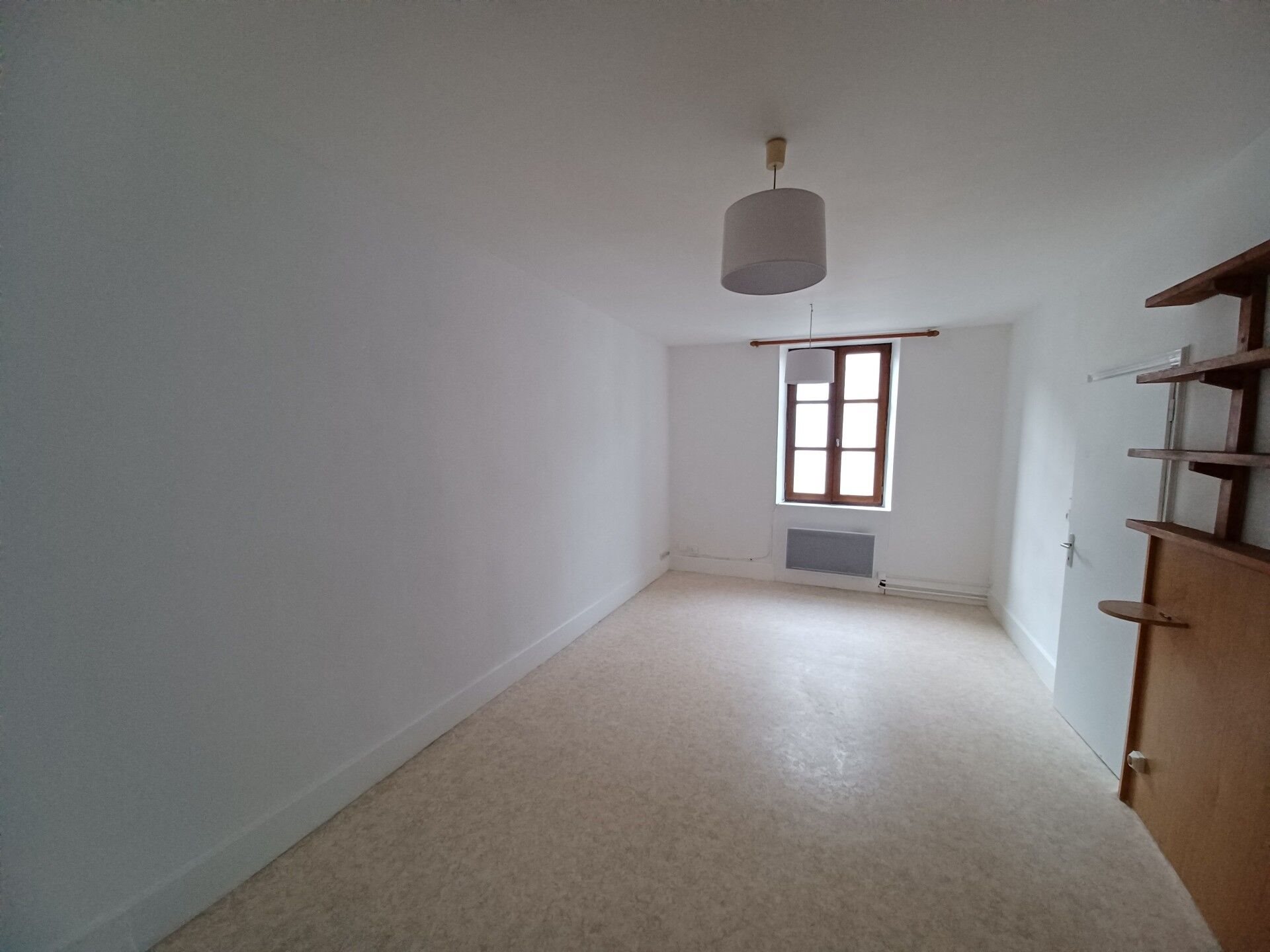 Maison à louer, 75m², Castelfranc