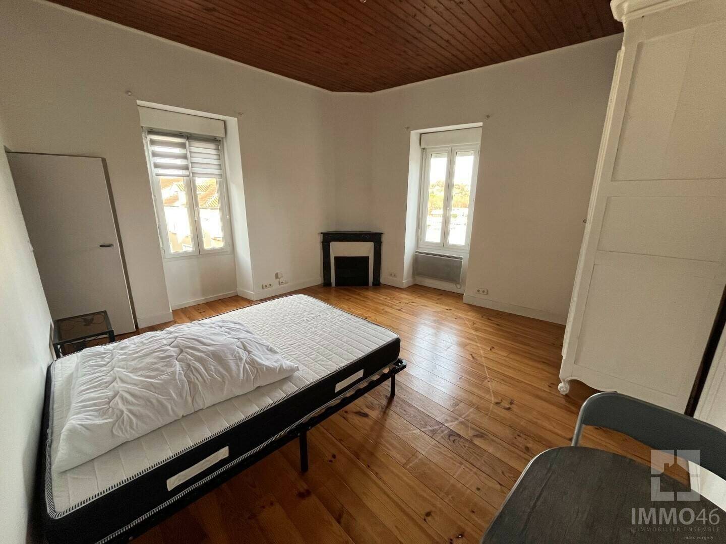 Appartement à louer, 26m², Douelle